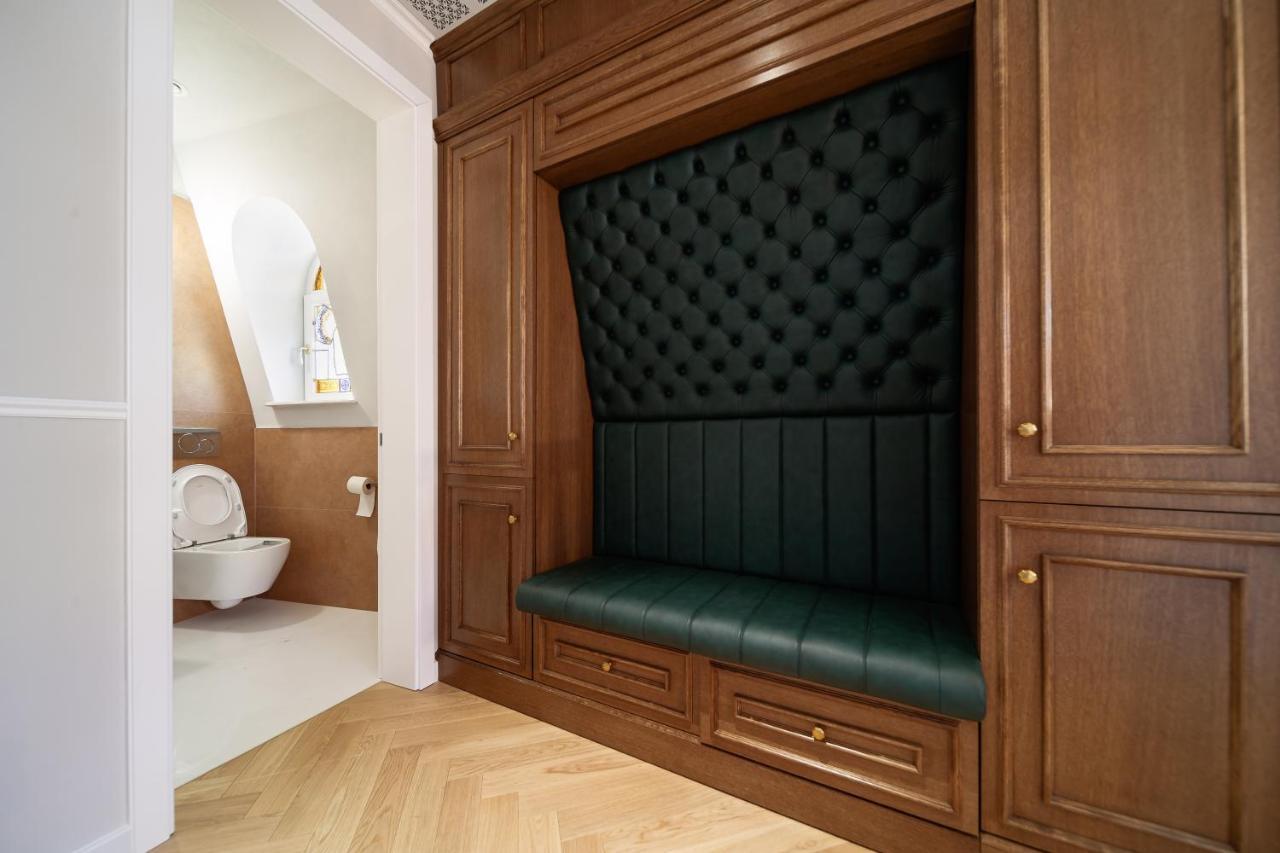 Hotel Templum Clava Bukurešť Exteriér fotografie