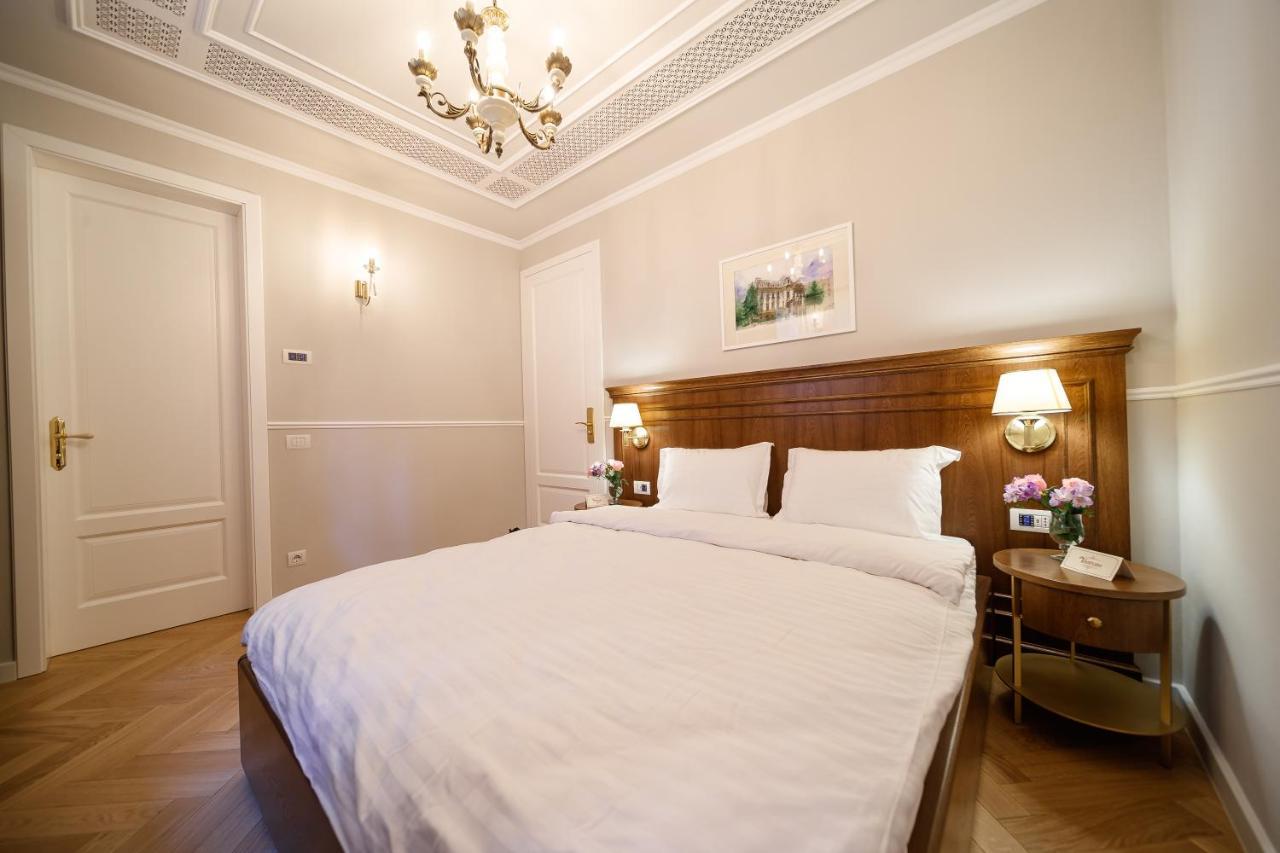 Hotel Templum Clava Bukurešť Exteriér fotografie